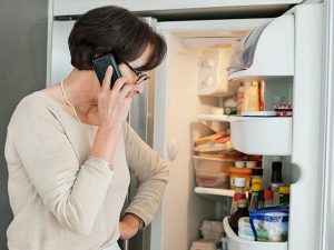 Duong-dan-khi-lanh-bi-dong-tuyet-cung-la-nguyen-nhan-khien-tu-lanh-khong-lanh