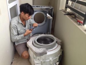 Tinh-trang-may-giat-xa-nuoc-lien-tuc-khong-phai-hiem-gap-nhung-can-duoc-khac-phuc-ngay